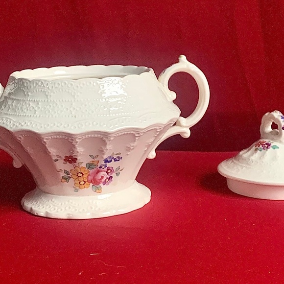 Spode Sugar Bowl & Lid Ann Hathaway Print on Jewel Pattern. Sugar Bowl by Spode - Picture 2 of 9